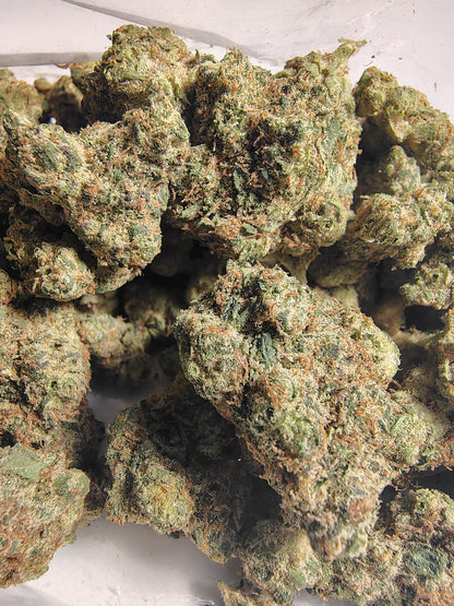 Maui Waui AA •sativa, Rare Classic Hemp Flower