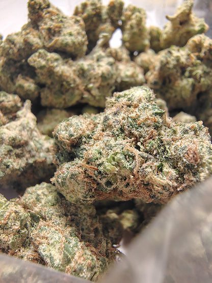 Maui Waui AA •sativa, Rare Classic Hemp Flower